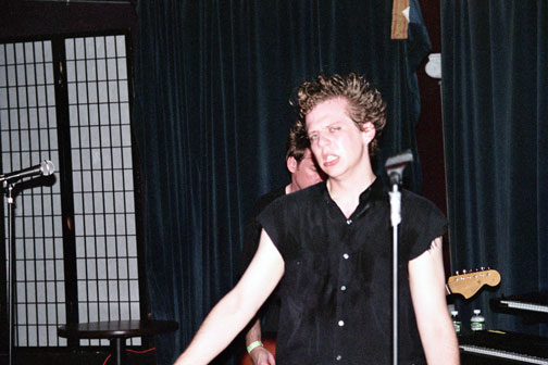 06/30/2005 (Christiaan) Now Bino's feeling zombified part 3